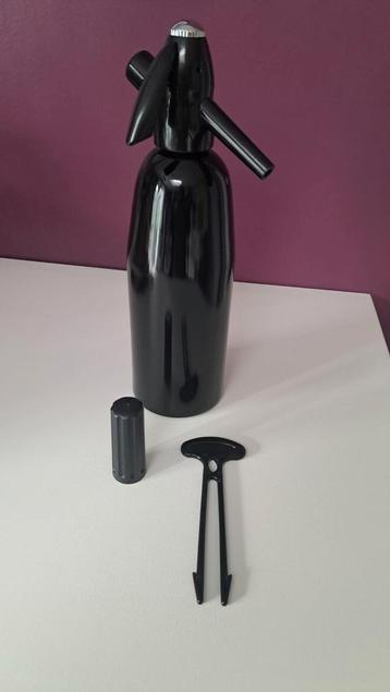 Soda Siphon maker disponible aux enchères