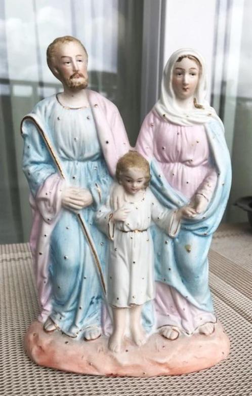 Heilige Familie Beeld porselein H 18😍👀💑🙏🤗🎁👌, Antiek en Kunst, Antiek | Religieuze voorwerpen, Ophalen of Verzenden