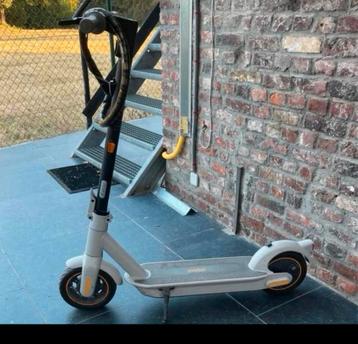 Ninbot G30max scooter beschikbaar voor biedingen