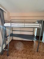 IKEA bed + bureau, Huis en Inrichting, Slaapkamer | Stapelbedden en Hoogslapers, Ophalen, Zo goed als nieuw, Eenpersoons, Overige typen