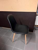 Zwarte stoelen, Huis en Inrichting, Stoelen, Ophalen, Kunststof, Gebruikt, Twee
