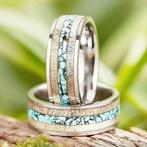 Bague en acier inoxydable RVS007 avec turquoise et corne, Bijoux, Sacs & Beauté, Neuf, Femme ou Homme, Fer ou Acier, 17 à 18