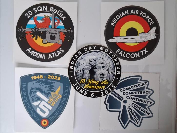 Lot d'autocollants 15W et armée de l'air, Collections, Aviation, Neuf, Enlèvement ou Envoi