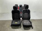 Bekleding Set (compleet) van een Volkswagen Polo (Polo 17-), Auto-onderdelen, Interieur en Bekleding, 12 maanden garantie, Gebruikt