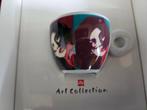 illy art collection 2009 limited edition Pedro Almodóvar, Verzamelen, Porselein, Kristal en Bestek, Ophalen of Verzenden, Zo goed als nieuw