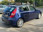 Hyundai i30, 1.4i, 2013, 101.840km, PDC, Airco, 12m Garantie, Auto's, Hyundai, Voorwielaandrijving, Stof, 135 g/km, 4 cilinders