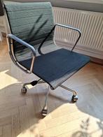 Eames bureaustoel EA117, Huis en Inrichting, Ophalen, Gebruikt, Zwart, Bureaustoel