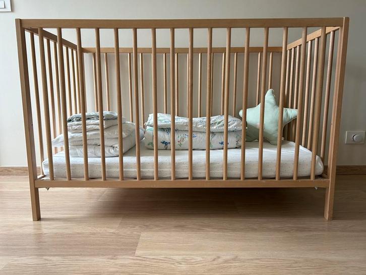 Ledikant / babybed Sniglar Ikea zo goed als nieuw, Kinderen en Baby's, Babywiegjes en Ledikanten, Zo goed als nieuw, Ledikant