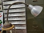 oude franse bureaulamp industrieel gooseneck, Enlèvement ou Envoi