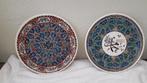Twee oude borden van Turkije.. 31 cm diameter, Antiek en Kunst, Antiek | Keramiek en Aardewerk, Ophalen
