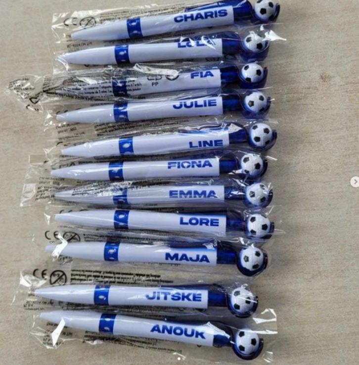 Gepersonaliseerde balpen met voetbal, Hobby en Vrije tijd, Overige Hobby en Vrije tijd, Nieuw, Ophalen of Verzenden