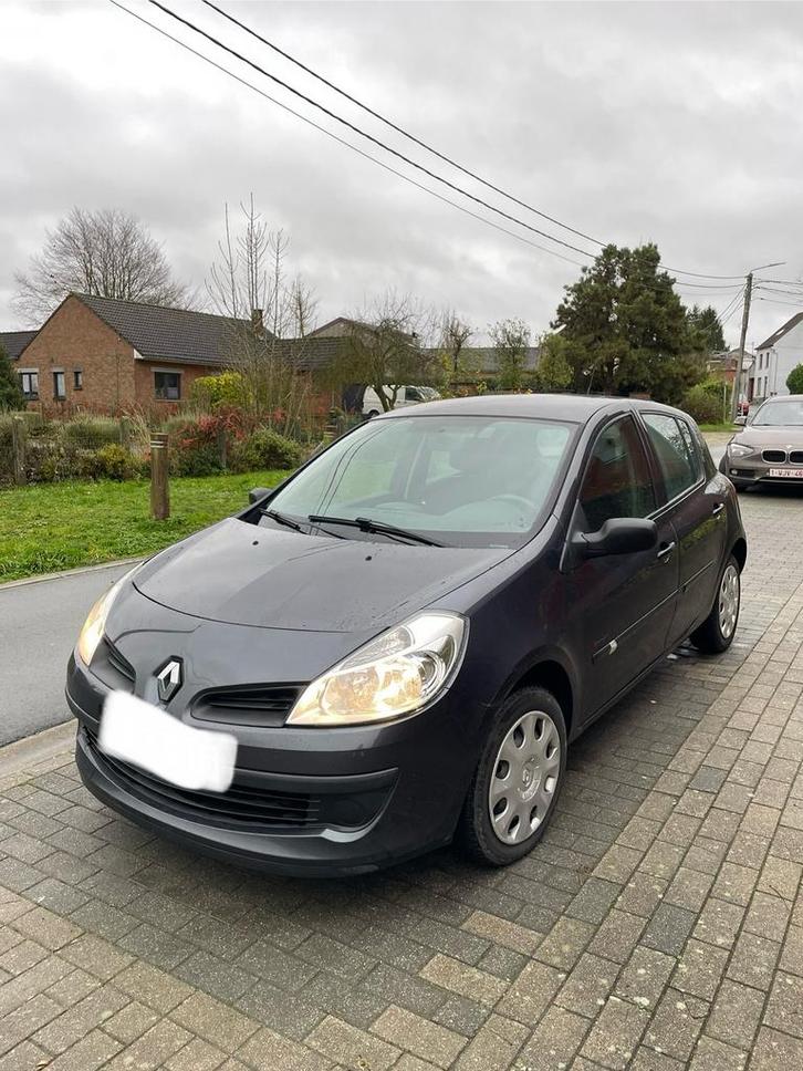 Renault Clio 1.2i 16v Community 51.000km, Autos, Renault, Particulier, Clio, ABS, Airbags, Alarme, Ordinateur de bord, Verrouillage central