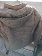 Beige jas net als nieuw te koop.M 44, Ophalen, Beige