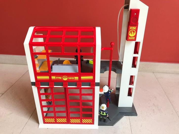 Playmobil brandweerkazerne met alarm, montageboekje, Kinderen en Baby's, Speelgoed | Playmobil, Zo goed als nieuw, Complete set