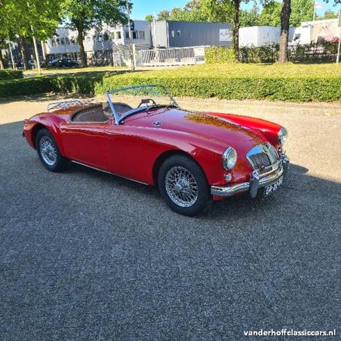 MGA rood 1959 vraagprijs: € 23.500,=, Auto's, Oldtimers, Particulier, MG, Benzine, Cabriolet, 2 deurs, Handgeschakeld, Rood, Beige