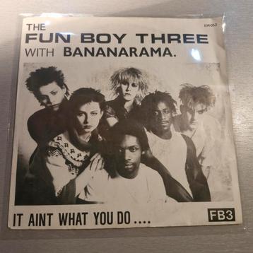 45 t The Fun Boy Three"It Aint What You Do..." beschikbaar voor biedingen