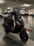 Op zoek naar zip 50cc a klasse omgeving gent of 40km radius, Fietsen en Brommers, Scooters | Piaggio, Ophalen, Zo goed als nieuw