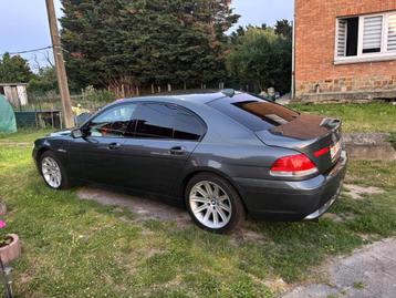 Bmw 735ia exculisive Prêt à immatriculé, Autos, Cuir, Achat, Entreprise, Carnet d'entretien