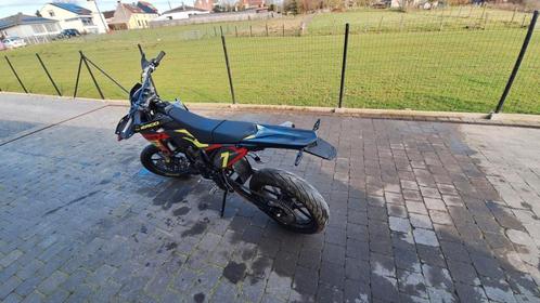 sherco sm50, Fietsen en Brommers, Brommers | Derbi, Zo goed als nieuw, Klasse B (45 km/u), Ophalen