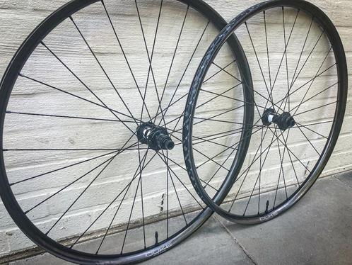 High-end gravel wielset – slechts 1257 g – als nieuw, Fietsen en Brommers, Fietsonderdelen, Zo goed als nieuw, Algemeen, Wiel