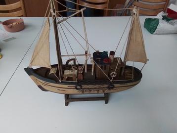 Modelbouw boot beschikbaar voor biedingen