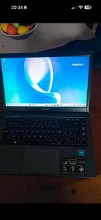 Medion laptop 1 maand oud met factuur, Computers en Software, Windows Laptops, Medion Akoya, Minder dan 2 Ghz, 14 inch, Ophalen of Verzenden