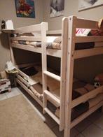 Kinderkamer :stapelbed met matrassen + Kast (2deurs), Ophalen, Zo goed als nieuw, Stapelbed