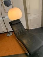 Stijlvolle zwarte leren psychologische zetel + gebogen leesl, Ophalen of Verzenden, Gebruikt, Leer