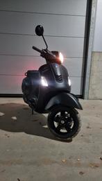 Vespa GTS 125 Super Sport, 3500km, Fietsen en Brommers, Scooters | Vespa, Overige modellen, Zo goed als nieuw, Benzine, 125 cc