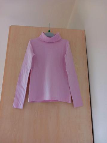 Lichtroze sous-pull maat 122/128, zeer goede staat beschikbaar voor biedingen