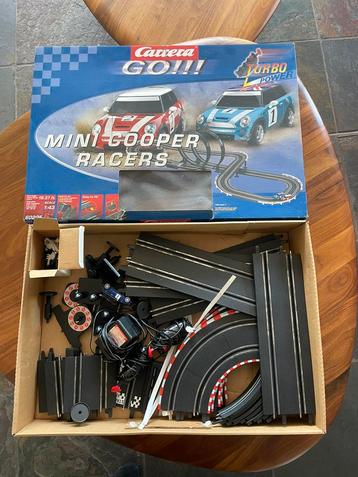 Mini Coopers racers beschikbaar voor biedingen
