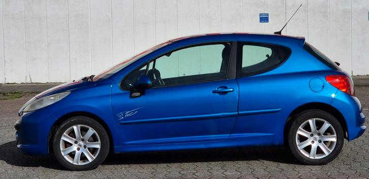 Peugeot 207 16hdi 2008. 220mkm RCUP 81kw 1300€, Auto's, Peugeot, Particulier, Centrale vergrendeling, Elektrische ramen, Diesel