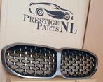 GRILL BMW 1 SERIE F40 M PERFORMANCE TITANIUM ORIGINEEL MOOI, Auto-onderdelen, Gebruikt, Voor, Ophalen of Verzenden, Bumper