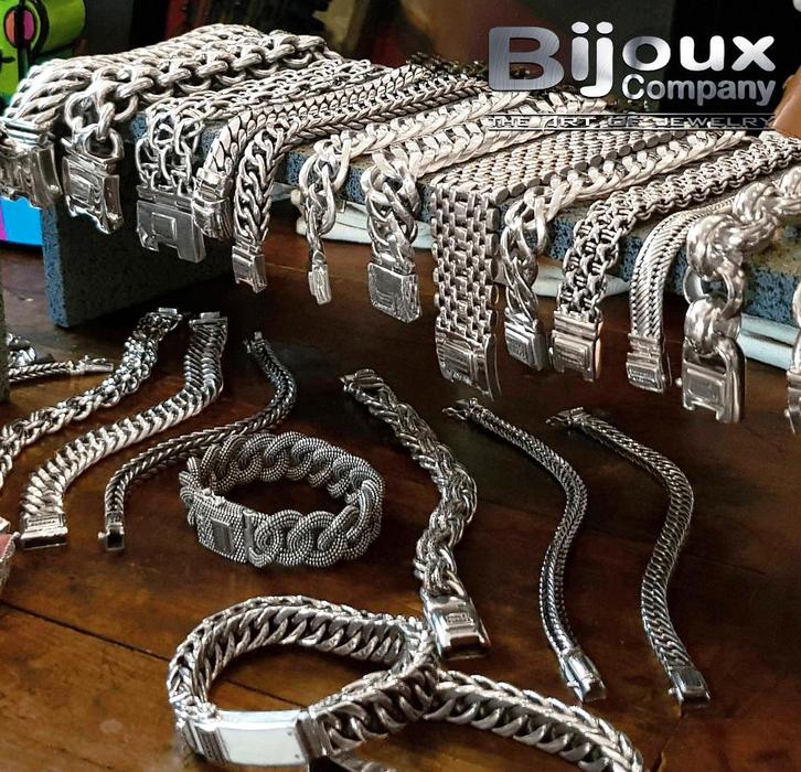 De mooiste zilveren Buddha to Buddha & Z3UZ armbanden  SALE!, Handtassen en Accessoires, Armbanden, Nieuw, Zilver, Zilver, Ophalen of Verzenden