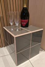 Design tegeltafel handmade 31x31x31H zandbruin & paarse voeg, Ophalen of Verzenden, Zo goed als nieuw
