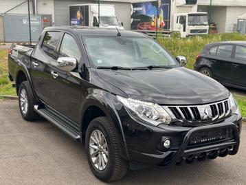 Mitsubishi L200 2.4DI-D d.Cab.4x4 Euro6b GPS Camera 1er Prop, Autos, Mitsubishi, Cuir, Achat, Noir, Particulier