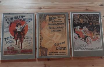 3 ingelijste replica's van oude affiches 29,50 x 38 cm beschikbaar voor biedingen