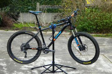 MTB onderdelen beschikbaar voor biedingen