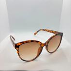 Retro dames zonnebril tortoise, Ophalen of Verzenden, Zo goed als nieuw, Zonnebril