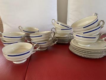 thee/koffie servies  beschikbaar voor biedingen