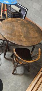 Tafel+ 4 x bijbehorende windsor stoelen., Ophalen