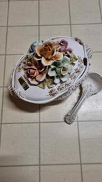 Soupière  décorative en céramique  garni de fleurs, Maison & Meubles, Enlèvement