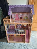 Houten poppenhuis, Enfants & Bébés, Jouets | Maisons de poupées, Enlèvement, Maison de poupées