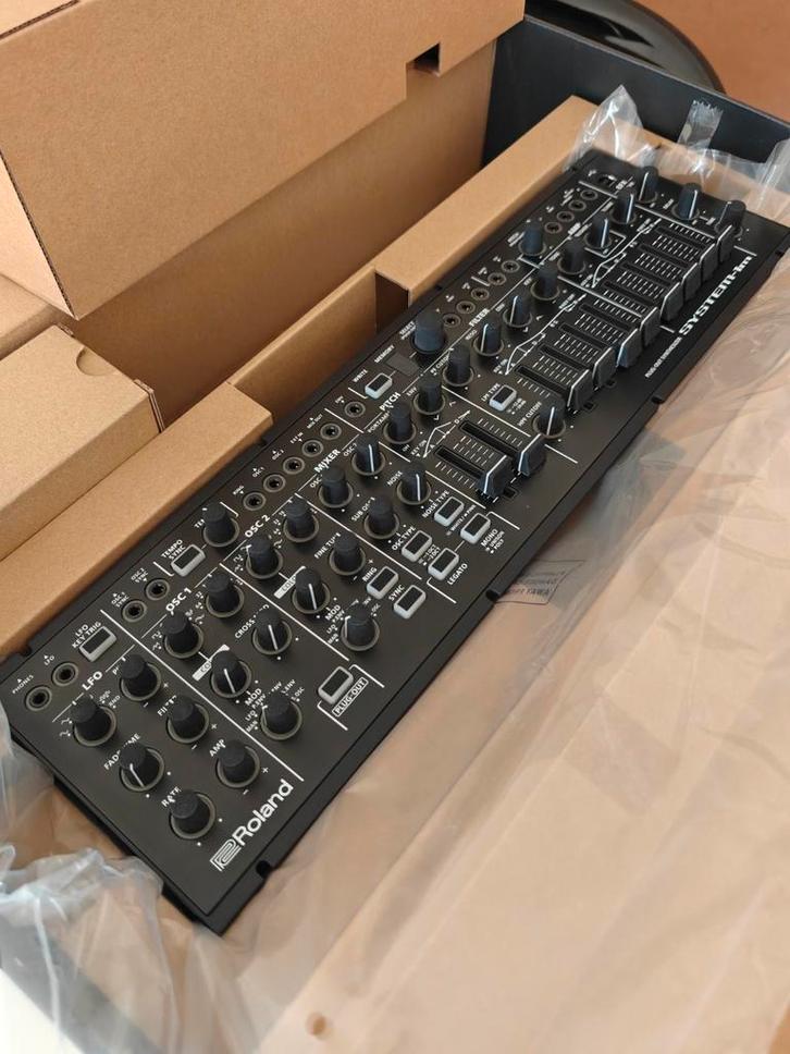 Roland AIRA System 1m - NIEUW in verpakking + garantie!, Muziek en Instrumenten, Synthesizers, Nieuw, Roland, Met midi-aansluiting