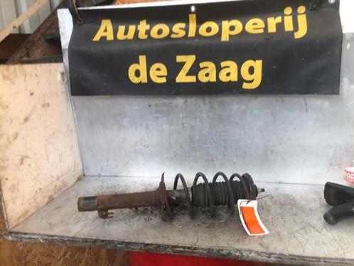 Schokdemperpoot links-voor van een Peugeot 107, Auto-onderdelen, Ophanging en Onderstel, Peugeot, Gebruikt, 3 maanden garantie