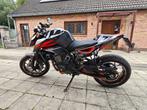KTM Duke 790, Motoren, 2 cilinders, 790 cc, Bedrijf, LED Verlichting