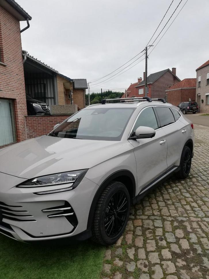 Thule WingBar Edge BYD Seal U DM-I  BYD Atto 3 BYD Yuan plus, Auto diversen, Dakdragers, Ophalen