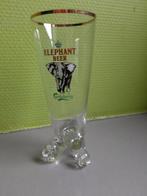 Glas Carlsberg Elephant met speciale voet, Utilisé, Enlèvement ou Envoi, Verre à bière