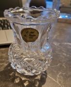 Kleine kristallen vaas uit Vlaanderen, Ophalen