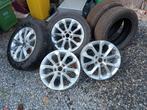 jantes audi . 215/55/17., Ophalen, Band(en)